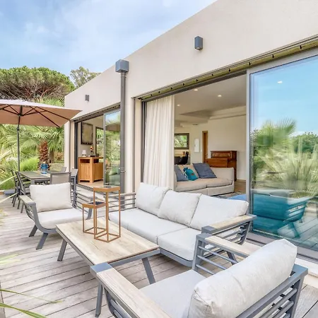 Akwabay - Les Du Cap Lodge Le Lavandou